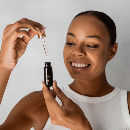 Olejek na porost brwi i rzęs Ekko Beauty, 15 ml