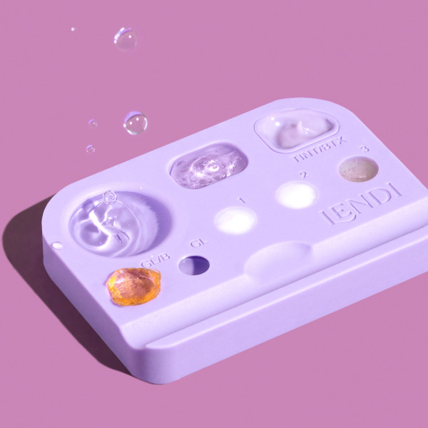 Silicone palette of lamimaker Lendi (purple)