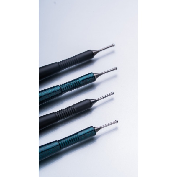 Multifunctional Lash Tool ZOLA x Nahiieva, green