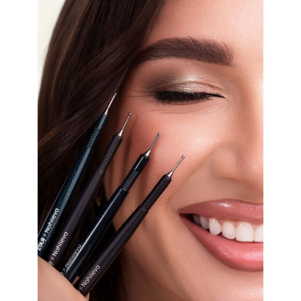 Multifunctional Lash Tool ZOLA x Nahiieva, black