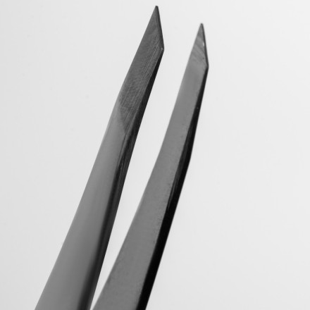 ZOLA Professional Eyebrow Tweezers Premium Series BLACK