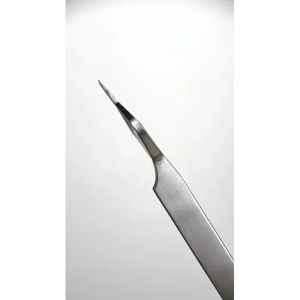 Straight eyelash extension tweezers MARY LASH, S15 “Beetle”