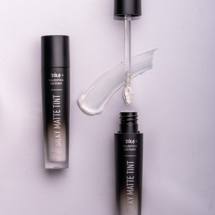 Рідкі тіні для повік ZOLA x Valentina Lelyukh Silky Matte Tint 02 Moonlight