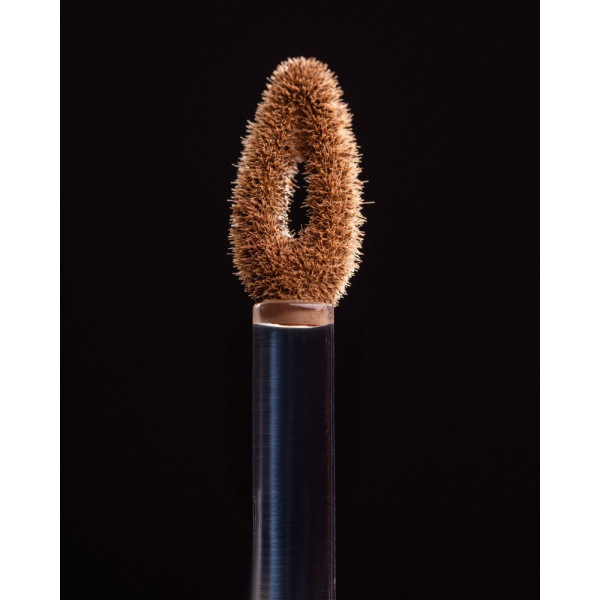 Рідкі тіні для повік ZOLA x Valentina Lelyukh Silky Matte Tint 04 Sandstone