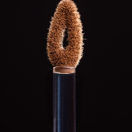 Рідкі тіні для повік ZOLA x Valentina Lelyukh Silky Matte Tint 04 Sandstone