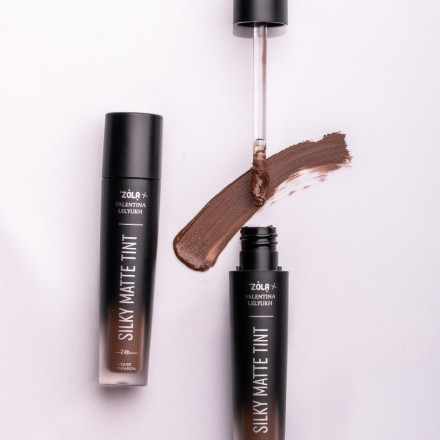 Рідкі тіні для повік ZOLA x Valentina Lelyukh Silky Matte Tint 06 Espresso